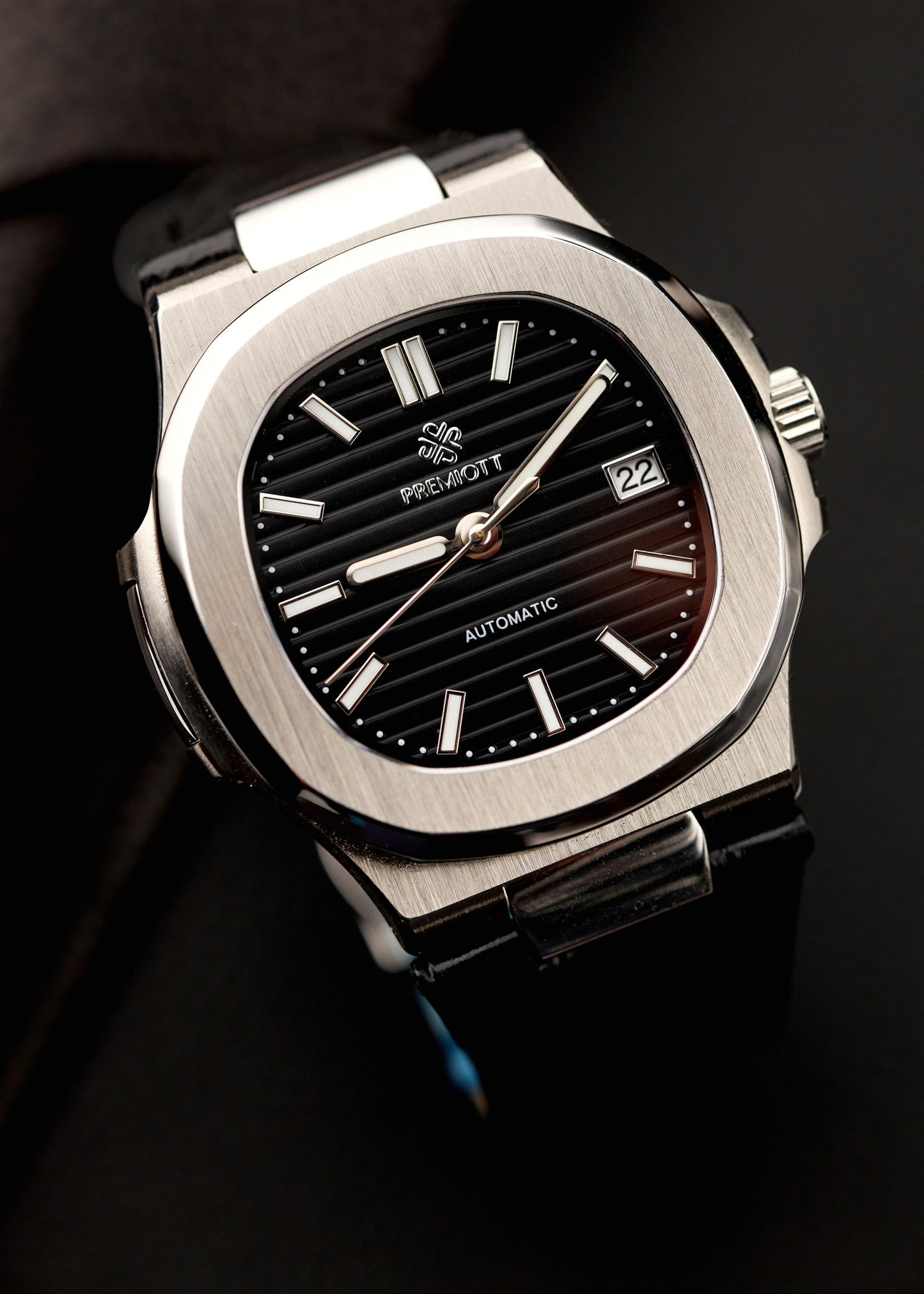 The "Heritage" - Black Leather
