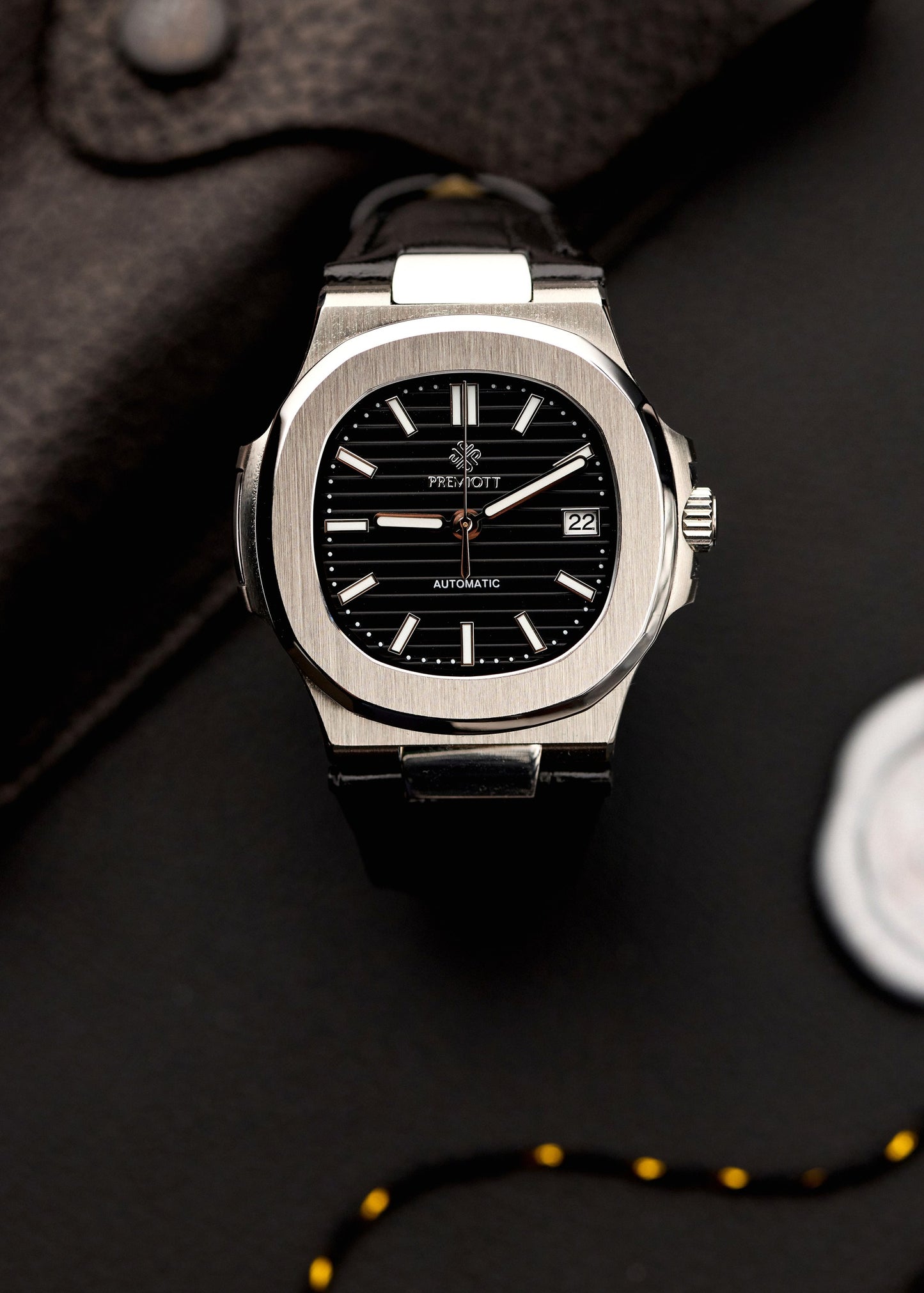The "Heritage" - Black Leather