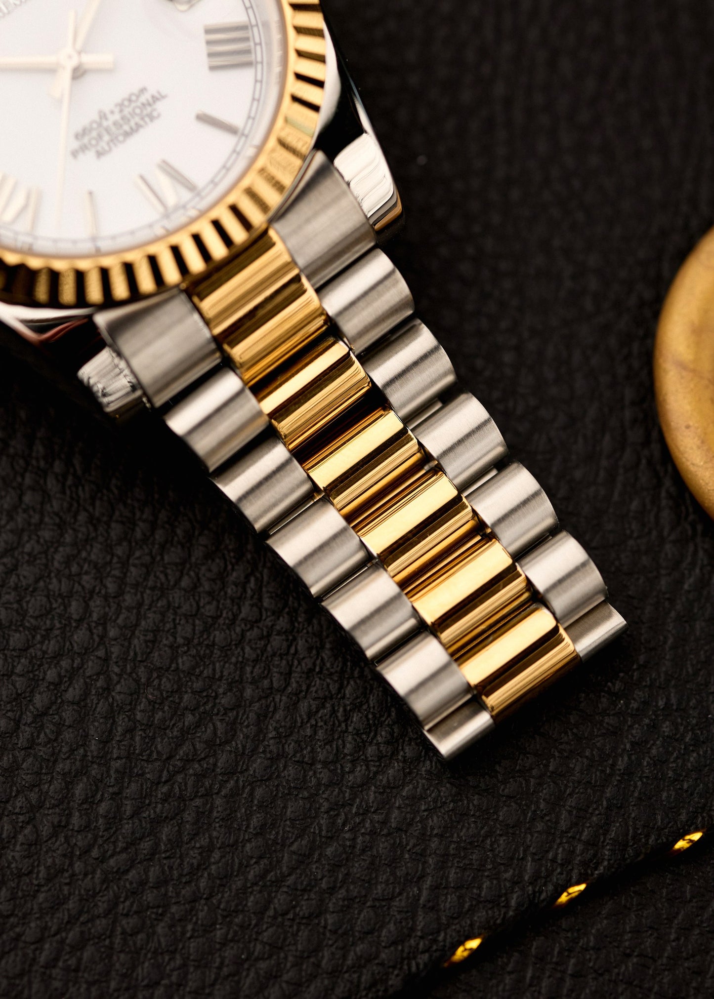 The "Just Date" 36mm - White Roman