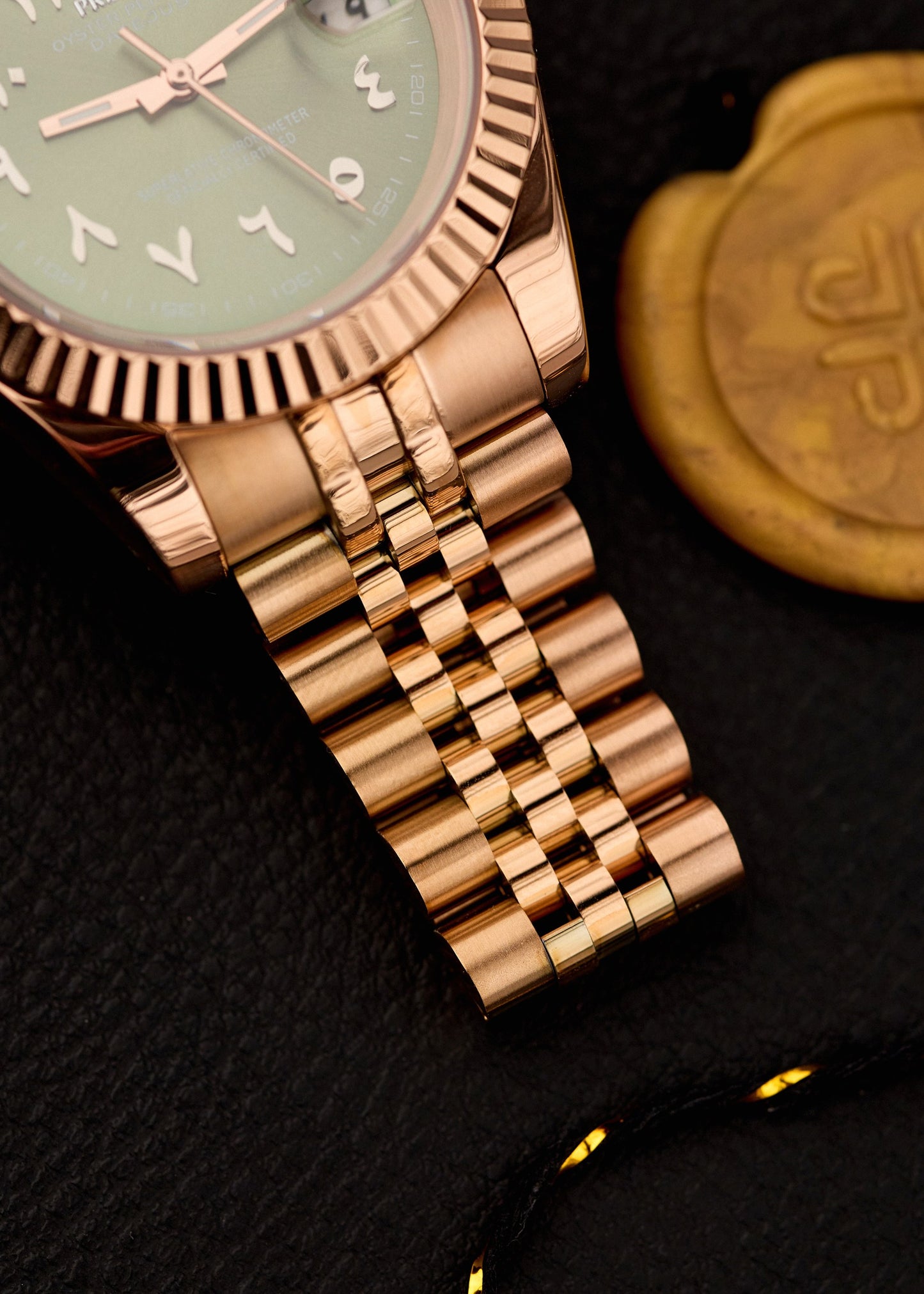 The "Just Date" 39mm - Rose & Olive Arabic