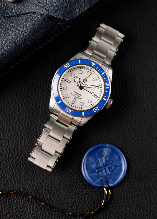 The "Bay Born" - Azure Frost