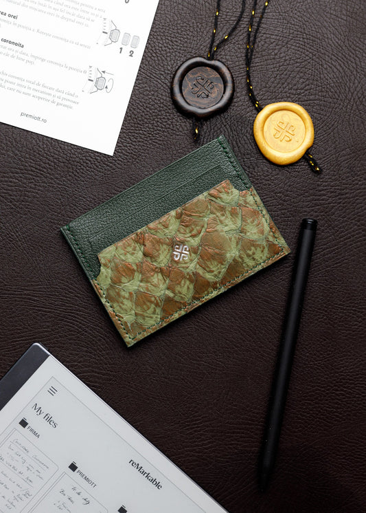 Cardholder - Green Copper Pirarucu Fish