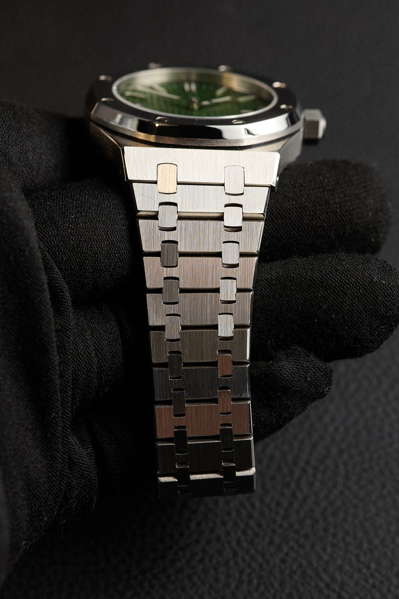 The "Prime Oak" - Green (Blue AR Coating)