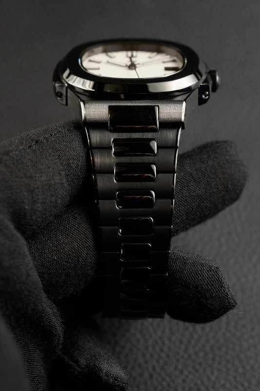 The "Heritage" - Black & White