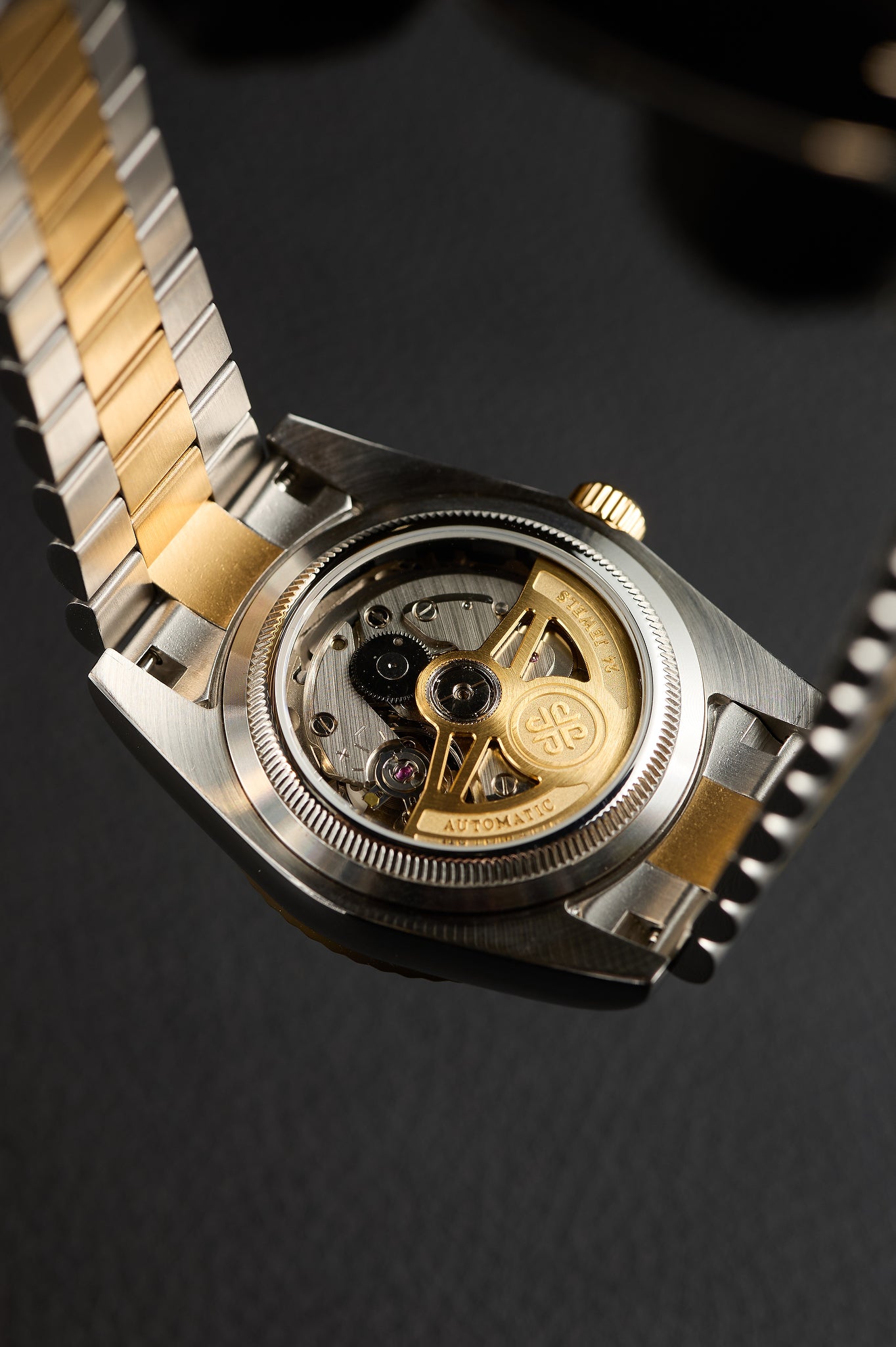 The "Lady Just" - 2 Tone Gold Black Baguette