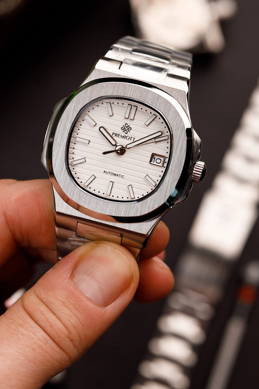 The "Heritage" - Steel White