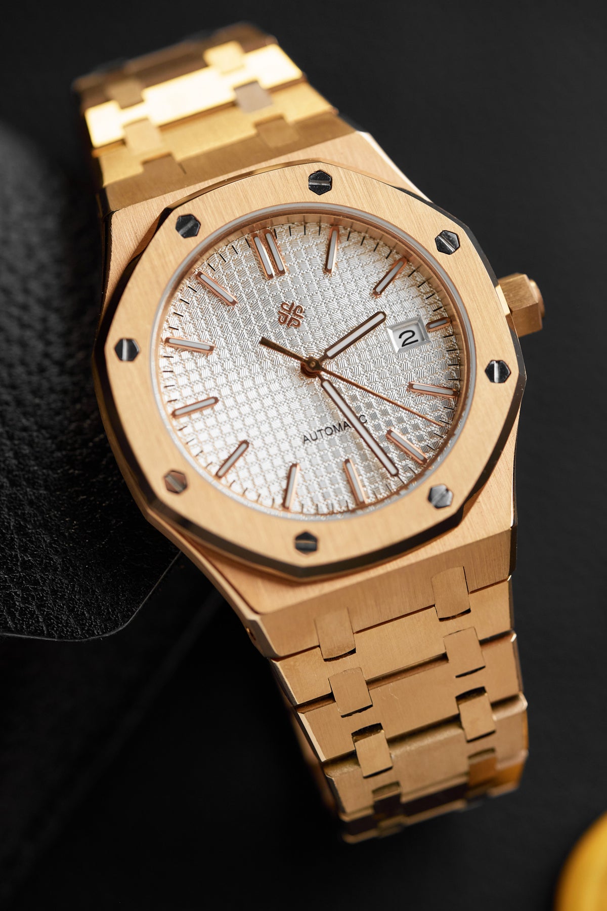 The "Prime Oak" - Rose White
