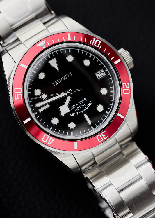 The "Bay Born" - Crimson Black