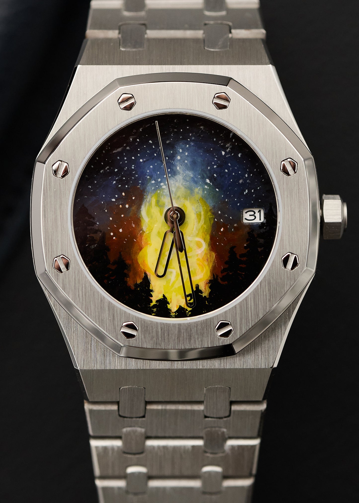 "Night Fire" - Prime Oak 39mm