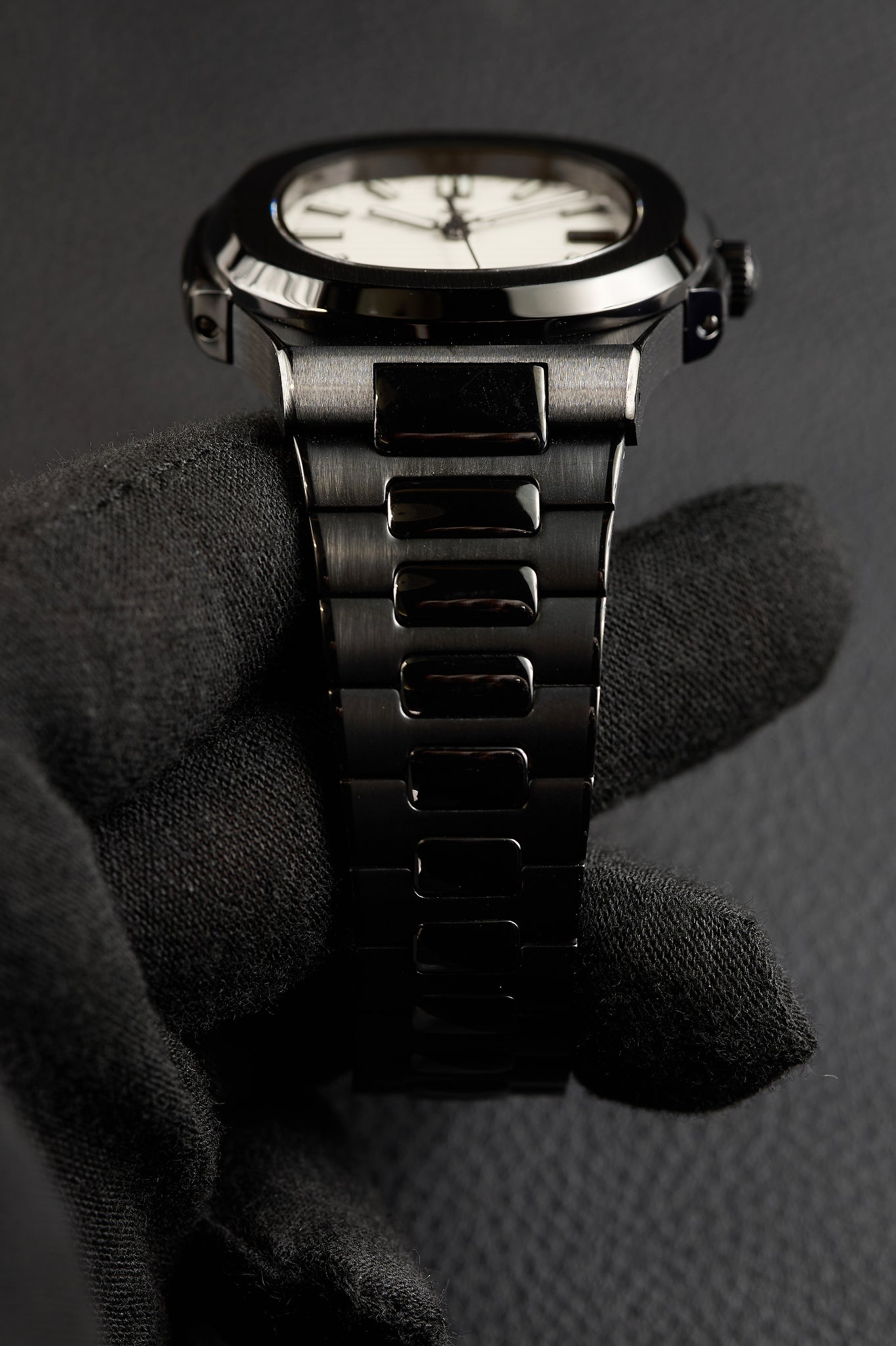 The "Heritage" - Black & White