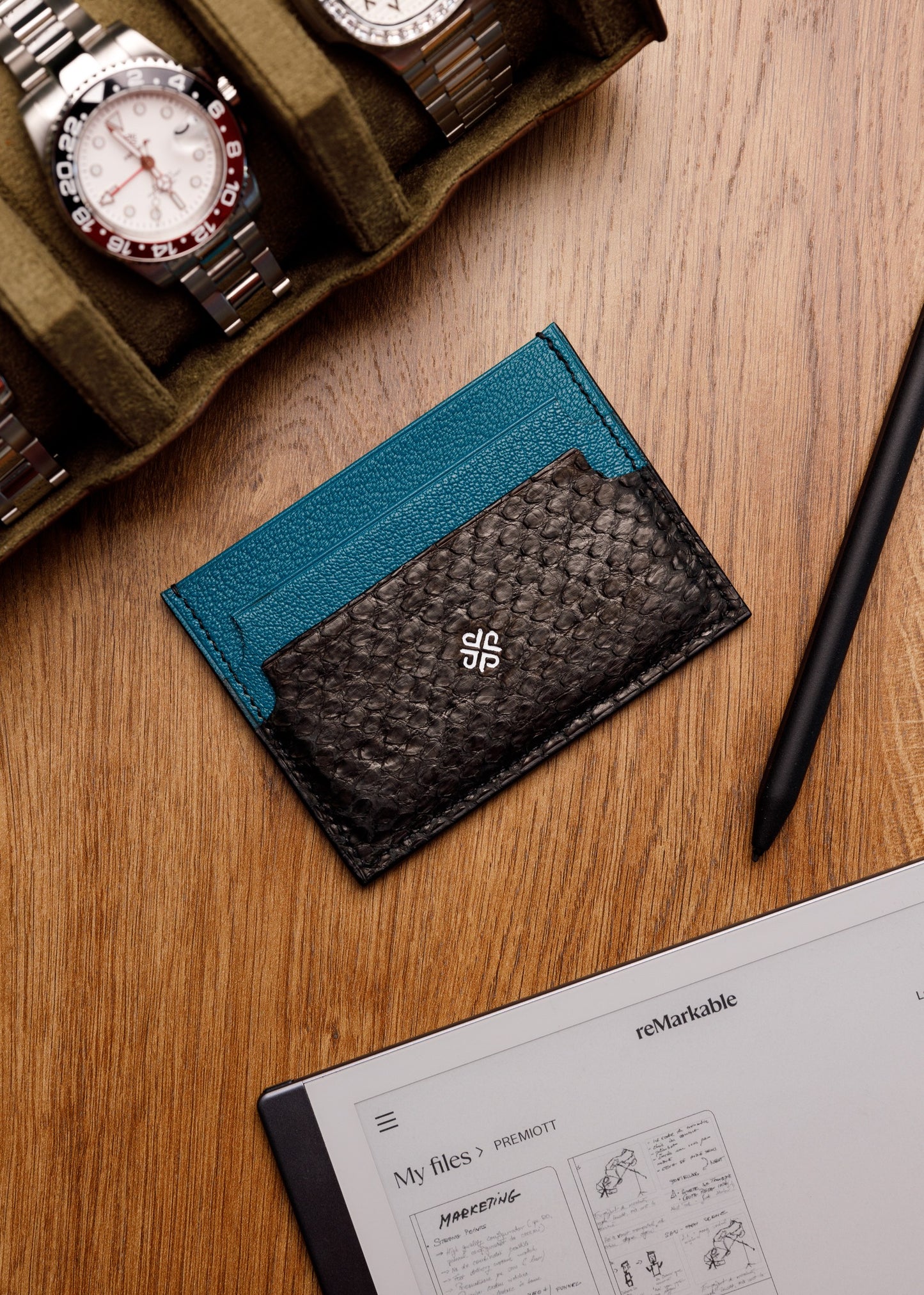 Cardholder - Pacifique Blue Python - Side Cut